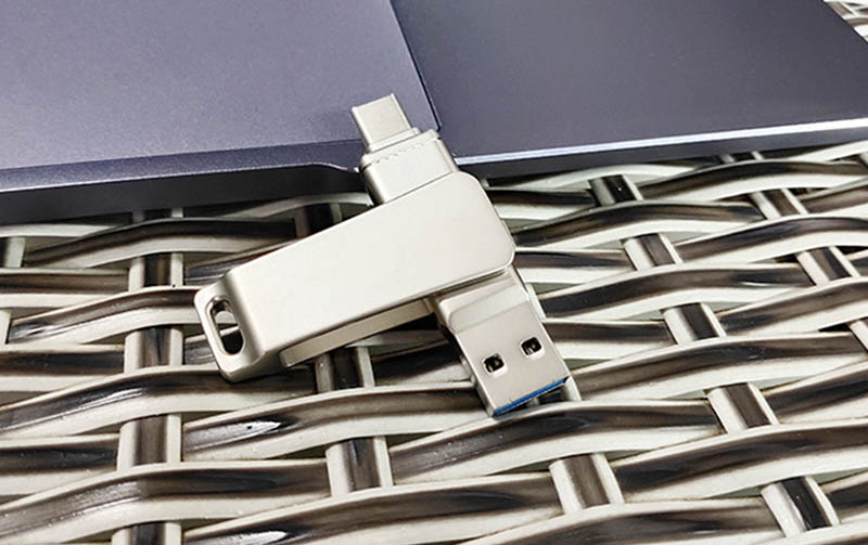 Fastest USB C Flash Drive 3.1